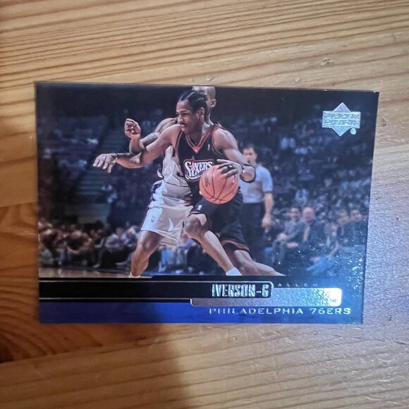 1999-00 Upper Deck #89 Allen Iverson Philadelphia 76ers - Picture 1 of 2